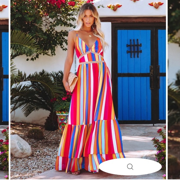 Sold out - Vici Maxi Dress - Picture 1 of 7